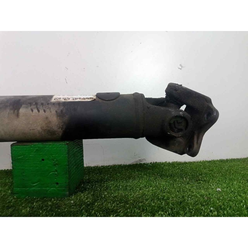 Recambio de transmision central para ssangyong musso 2.9 turbodiesel cat referencia OEM IAM 3320005702  LONGITUD: 1082MM