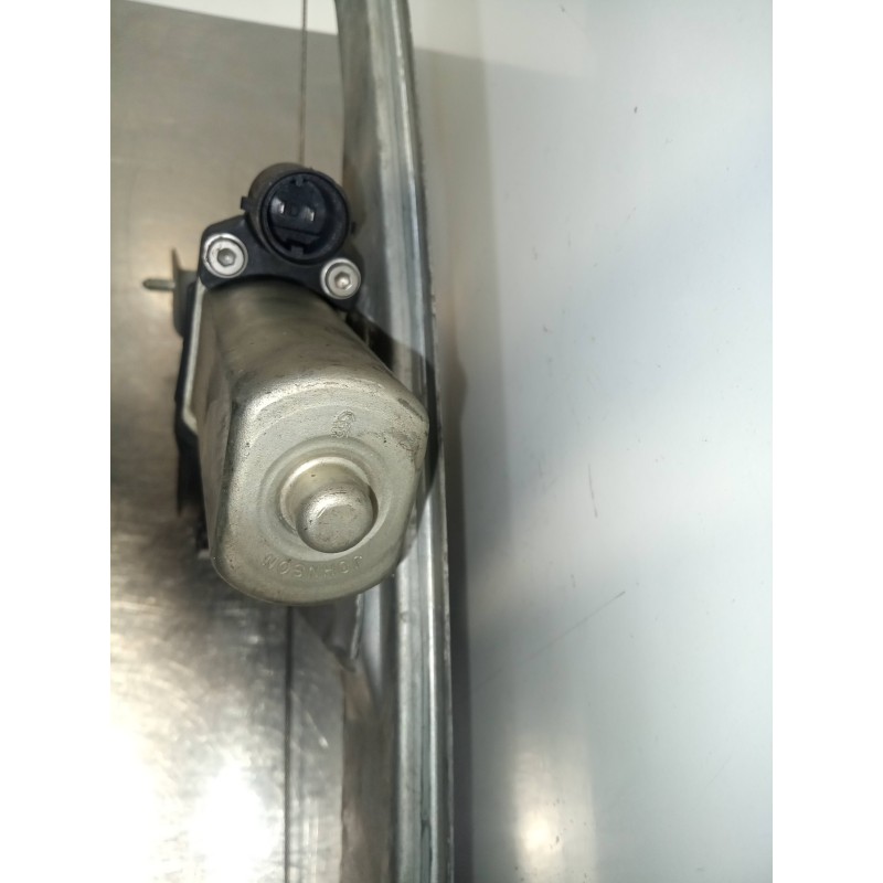 Recambio de elevalunas delantero izquierdo para dacia sandero laureate referencia OEM IAM 8200733829 08-13 - ELECTRICO 5PUERTAS