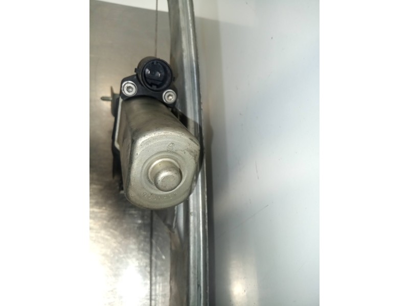 Recambio de elevalunas delantero izquierdo para dacia sandero laureate referencia OEM IAM 8200733829 08-13 - ELECTRICO 5PUERTAS
