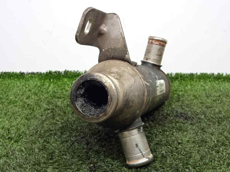Recambio de enfriador gases egr para peugeot 307 break / sw (s1) sw referencia OEM IAM 9639874380 VALEO 