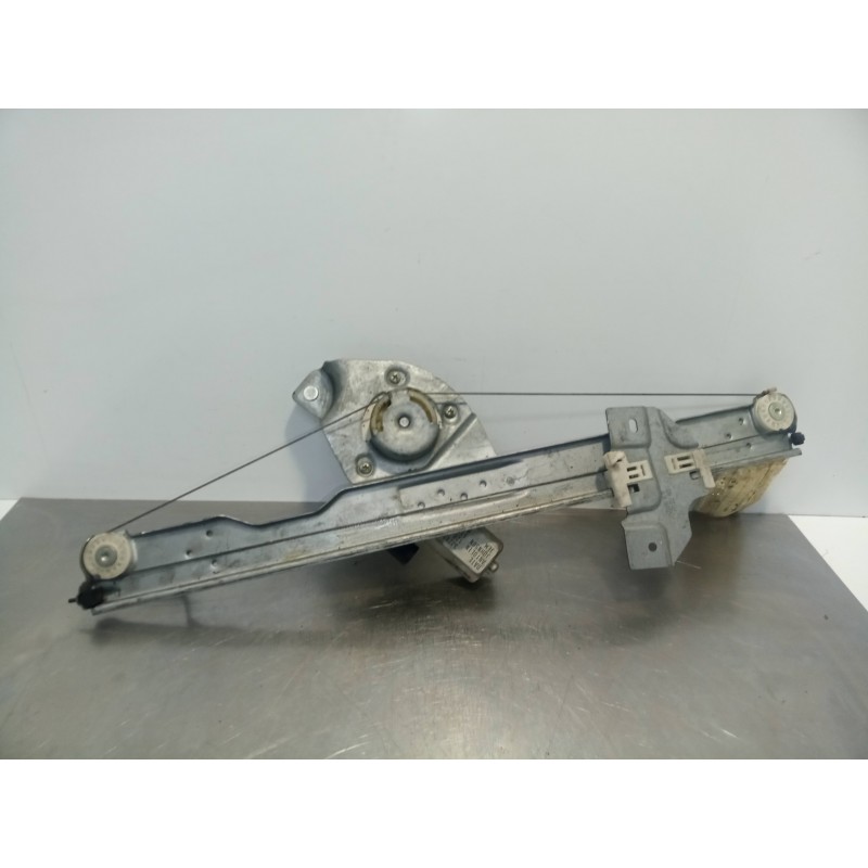 Recambio de elevalunas delantero izquierdo para dacia sandero laureate referencia OEM IAM 8200733829 08-13 - ELECTRICO 5PUERTAS