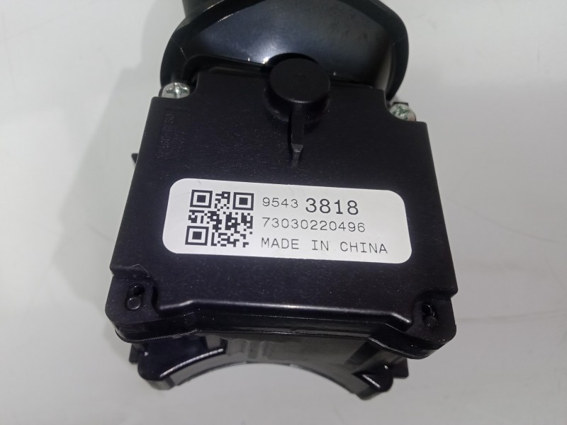 Recambio de mando limpia para opel corsa e 1.4 referencia OEM IAM 95433818  