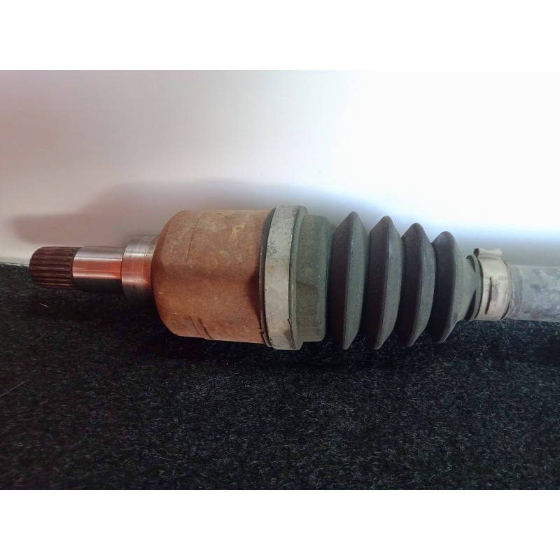 Recambio de transmision delantera izquierda para citroën c3 1.1 referencia OEM IAM 9685233780  