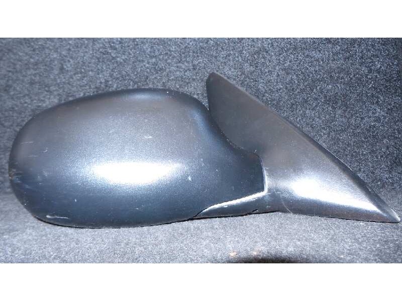 Recambio de retrovisor derecho para daewoo lanos 1.3 g referencia OEM IAM  MANUAL NEGRO