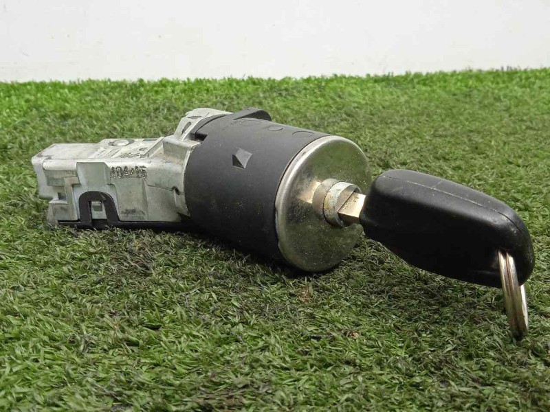 Recambio de conmutador de arranque para peugeot 208 1.4 hdi fap referencia OEM IAM 9673257480  