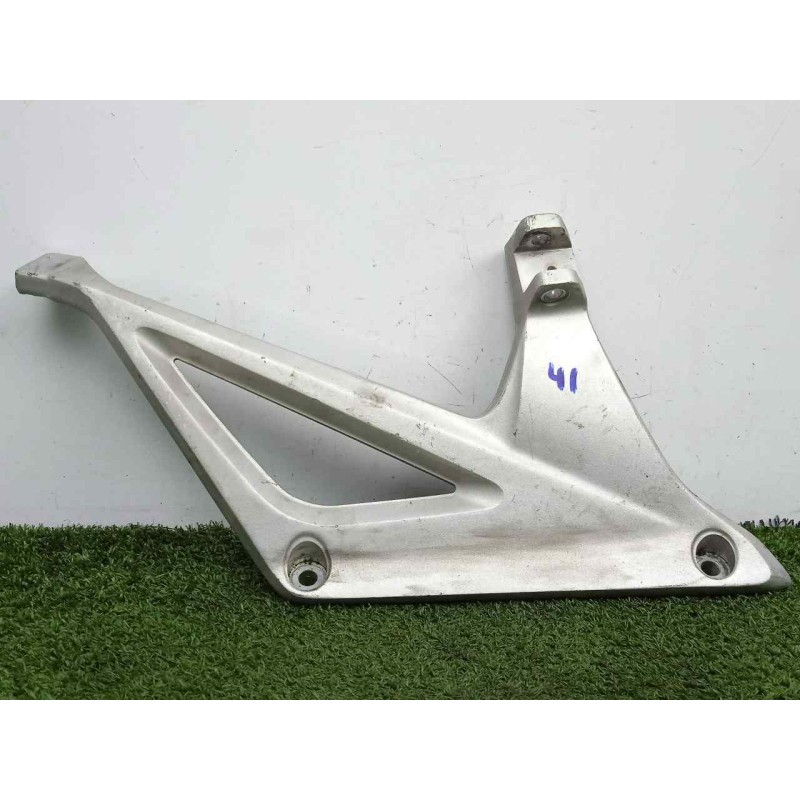 Recambio de posapie para bmw r 1200 rt referencia OEM IAM 46718534789 ESTRIBERA TRASERA IZQUIERDA K52 - 14-19
