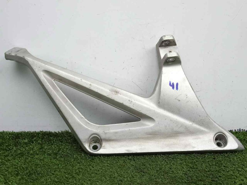 Recambio de posapie para bmw r 1200 rt referencia OEM IAM 46718534789 ESTRIBERA TRASERA IZQUIERDA K52 - 14-19