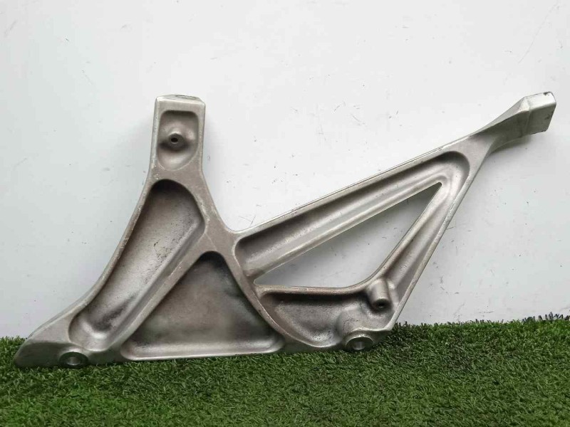 Recambio de posapie para bmw r 1200 rt referencia OEM IAM 46718534789 ESTRIBERA TRASERA IZQUIERDA K52 - 14-19