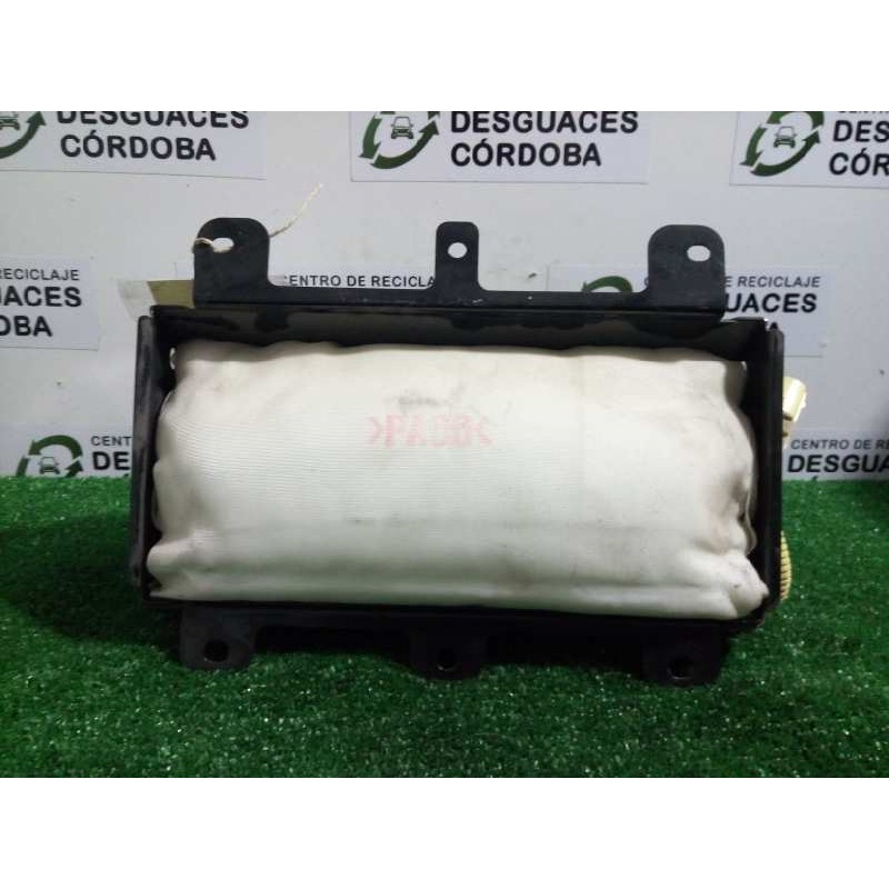 Recambio de airbag delantero derecho para kia carnival 2.9 crdi cat referencia OEM IAM 845304D000-4D84591010  2.PINES