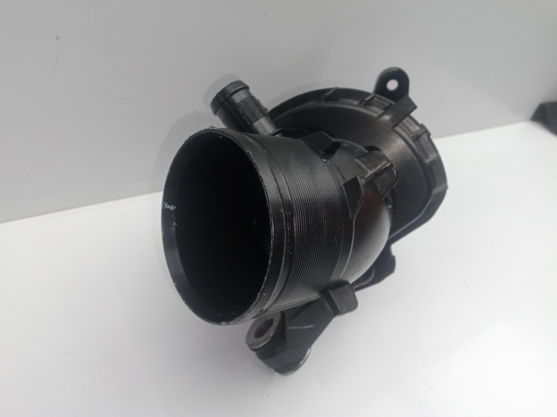 Recambio de tubo para nissan qashqai (j11) 1.6 dci turbodiesel cat referencia OEM IAM 165761844P-1047863S01  