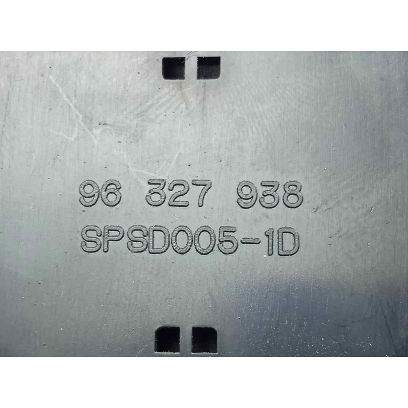 Recambio de mando elevalunas delantero derecho para chevrolet epica 2.0 diesel cat referencia OEM IAM 96327938  