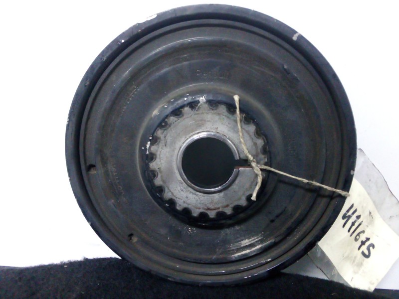 Recambio de polea cigueñal para renault scenic ii 1.5 dci diesel referencia OEM IAM 8200552236 6.CANALES DIAMETRO: 154 MM