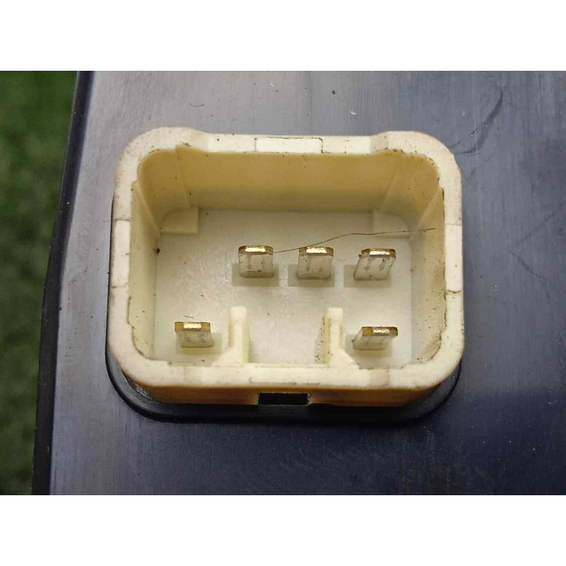 Recambio de mando elevalunas delantero izquierdo para chevrolet epica 2.0 diesel cat referencia OEM IAM 96327954 4.BOTONES 