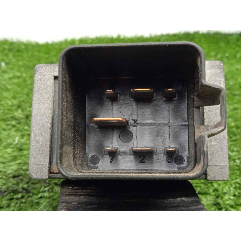 Recambio de caja precalentamiento para renault trafic combi (ab 4.01) 1.9 diesel referencia OEM IAM 7700115078  