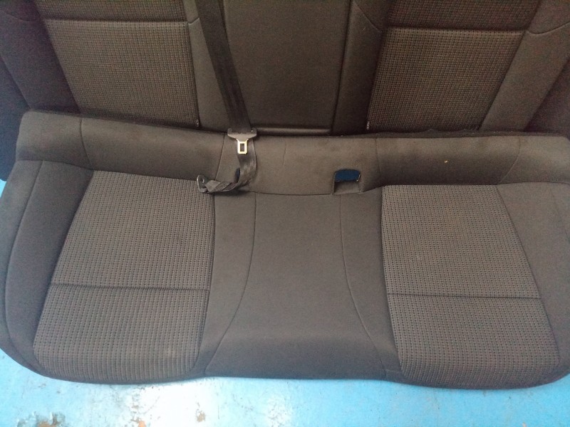 Recambio de asientos traseros para peugeot 508 2.0 16v hdi fap referencia OEM IAM  TELA 