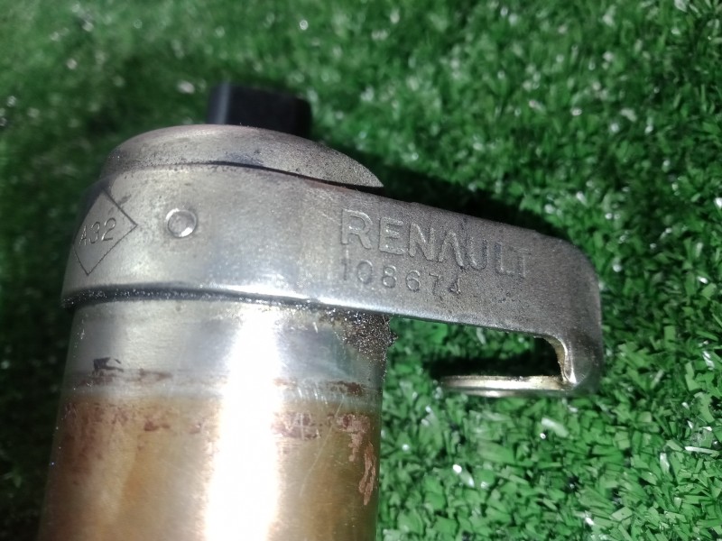 Recambio de valvula ralenti para renault laguna ii (bg0) 1.8 cat referencia OEM IAM 108674 2.PINES 