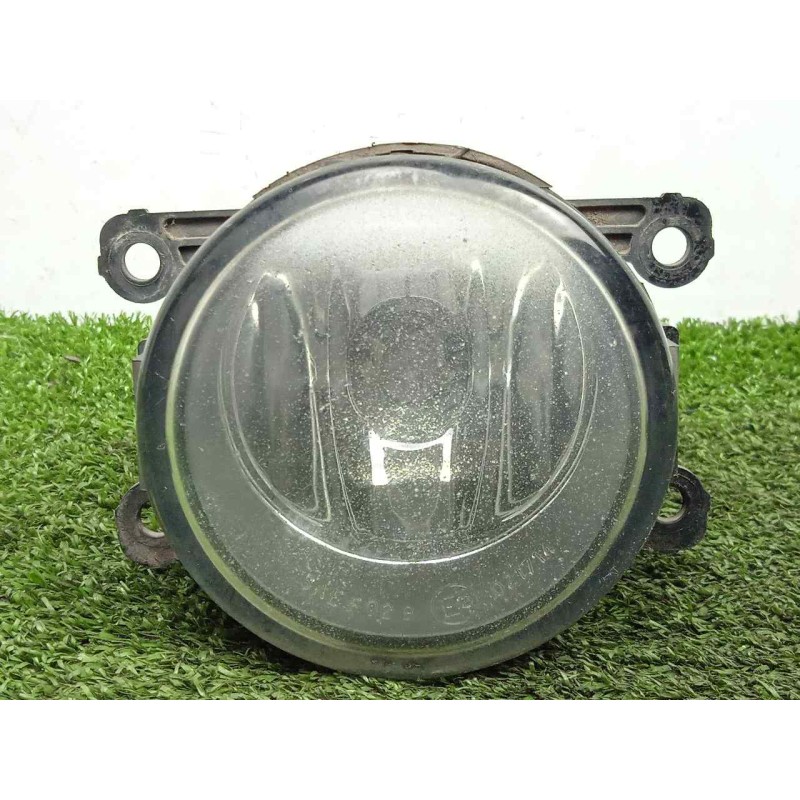 Recambio de faro antiniebla derecho para renault megane ii classic berlina 1.9 dci diesel referencia OEM IAM 8200074008  