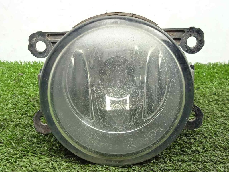 Recambio de faro antiniebla derecho para renault megane ii classic berlina 1.9 dci diesel referencia OEM IAM 8200074008  