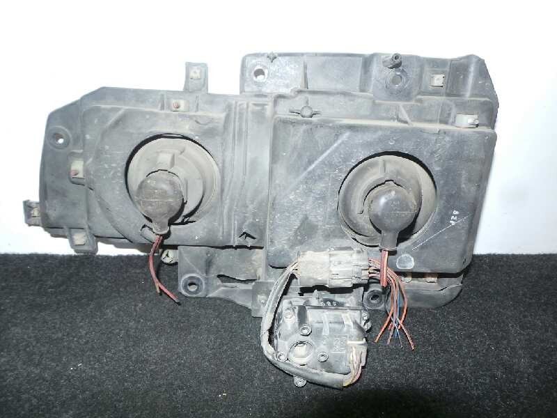 Recambio de faro derecho para isuzu npr 77 3.0 d referencia OEM IAM   FARO DOBLE