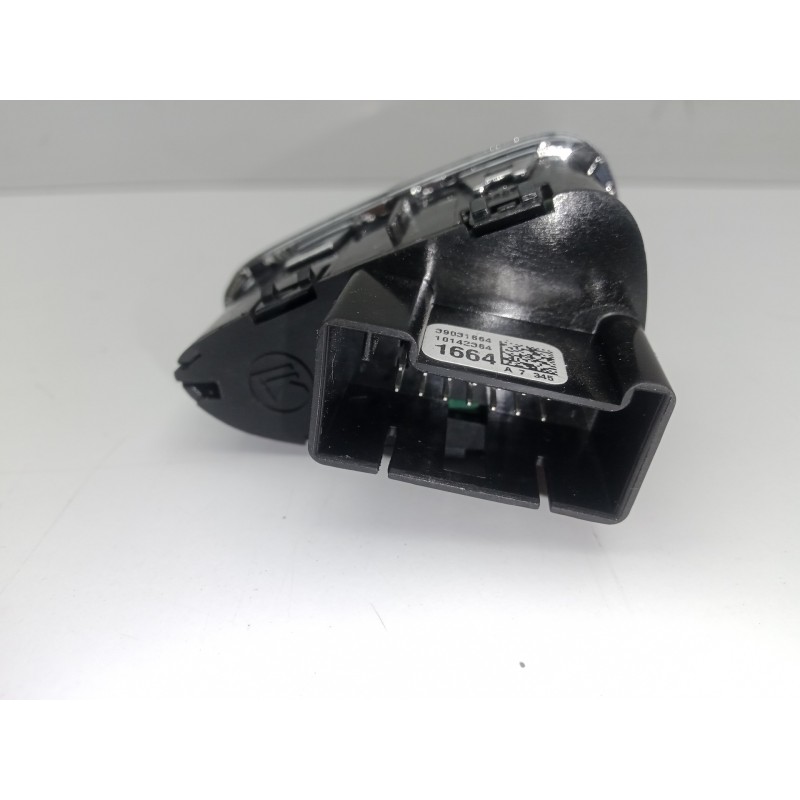 Recambio de interruptor para opel corsa e 1.4 referencia OEM IAM 39031664  