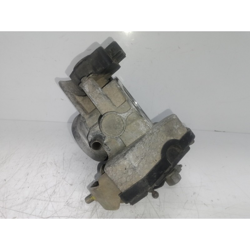 Recambio de caja mariposa para audi a8 (d2) 4.2 v8 32v referencia OEM IAM 0280120431-078133154  