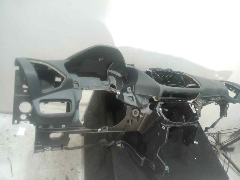 Recambio de salpicadero para ford c-max 2.0 tdci cat referencia OEM IAM   