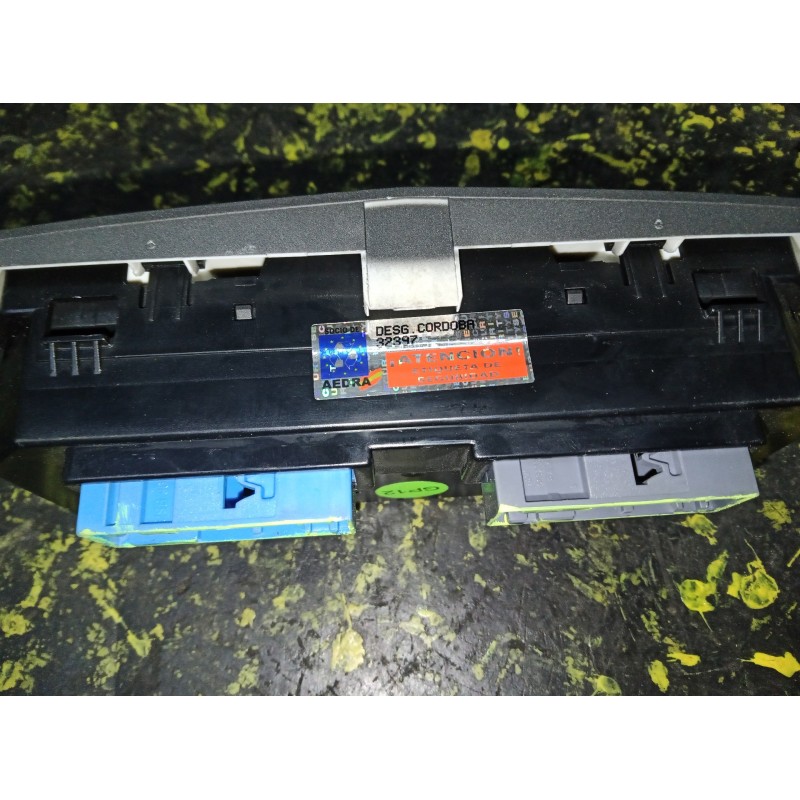 Recambio de mando climatizador para opel astra h berlina 1.7 16v cdti referencia OEM IAM 13122963  