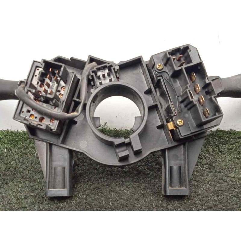 Recambio de mando luces para land rover freelander 2.0 d turbo referencia OEM IAM 54353799 MANDO.DOBLE 