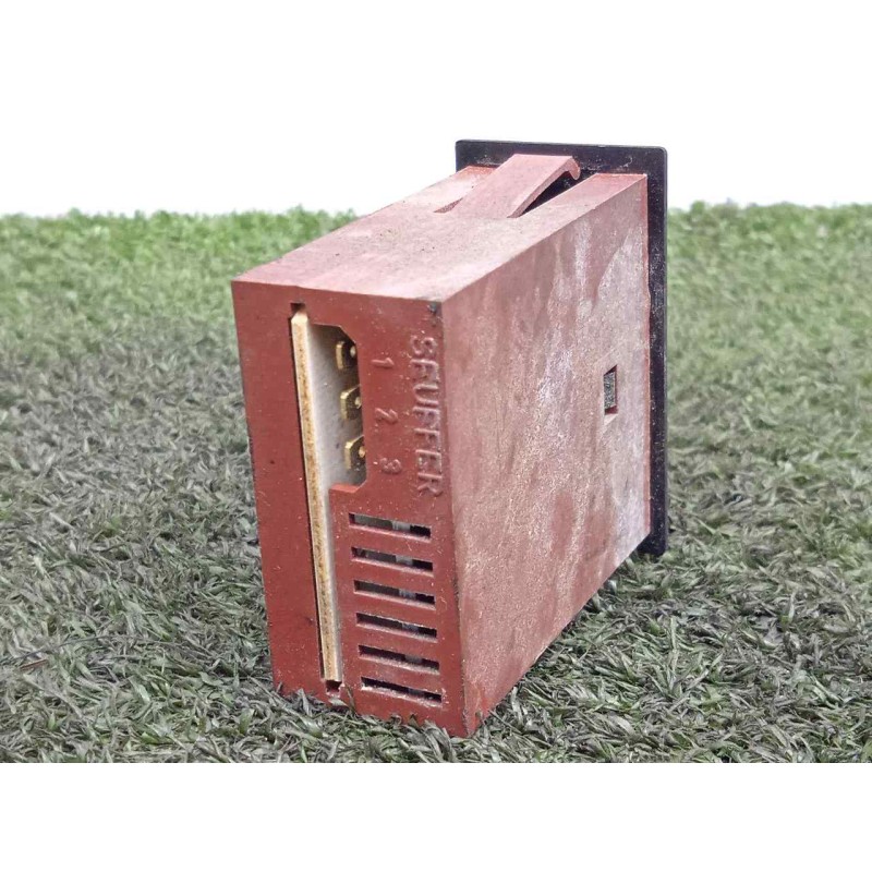 Recambio de interruptor para man l 2000 evolution 6.9 diesel referencia OEM IAM 81259070225  