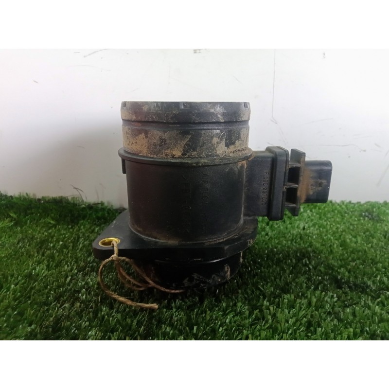 Recambio de caudalimetro para kia cerato 1.5 crdi referencia OEM IAM 0281002723-281642A401  281642A401