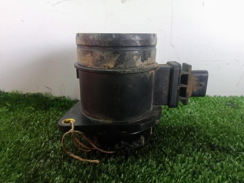 Recambio de caudalimetro para kia cerato 1.5 crdi referencia OEM IAM 0281002723-281642A401  281642A401