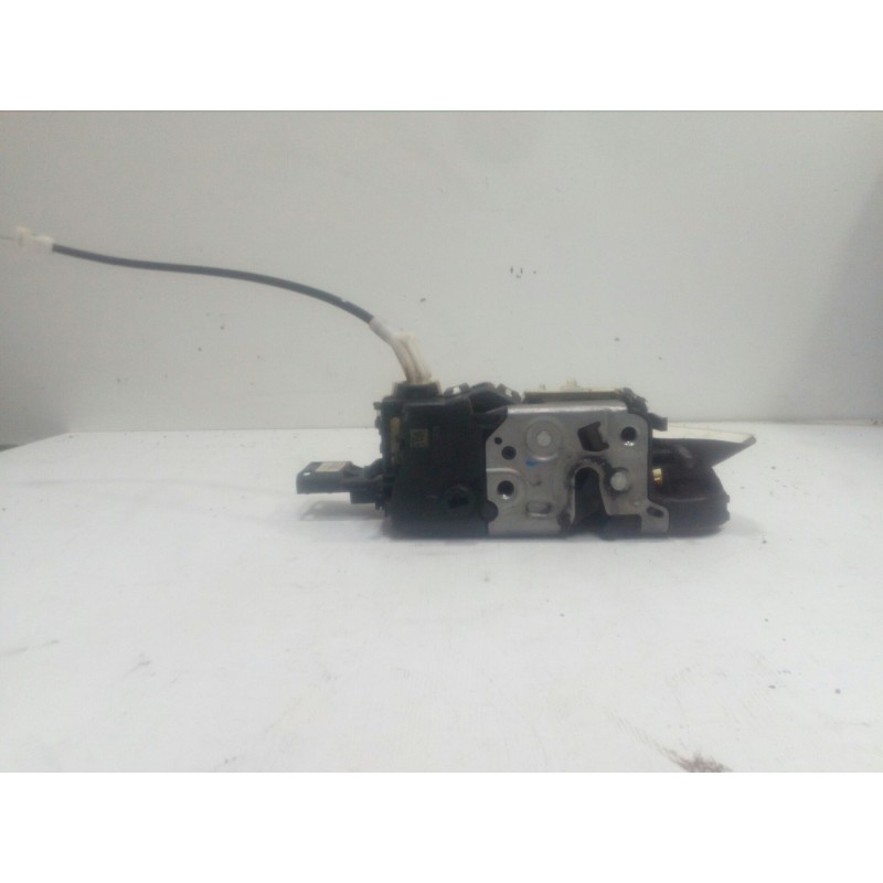 Recambio de cerradura puerta delantera izquierda para citroën c3 1.1 referencia OEM IAM 836153 09-13 