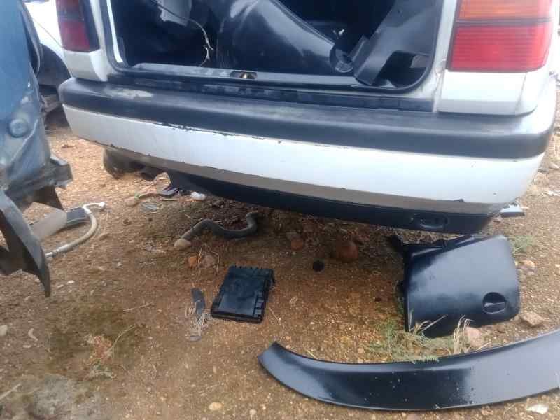 Recambio de paragolpes trasero para volkswagen vento (1h2) 1.9 turbodiesel cat (aaz) referencia OEM IAM  BLANCO 