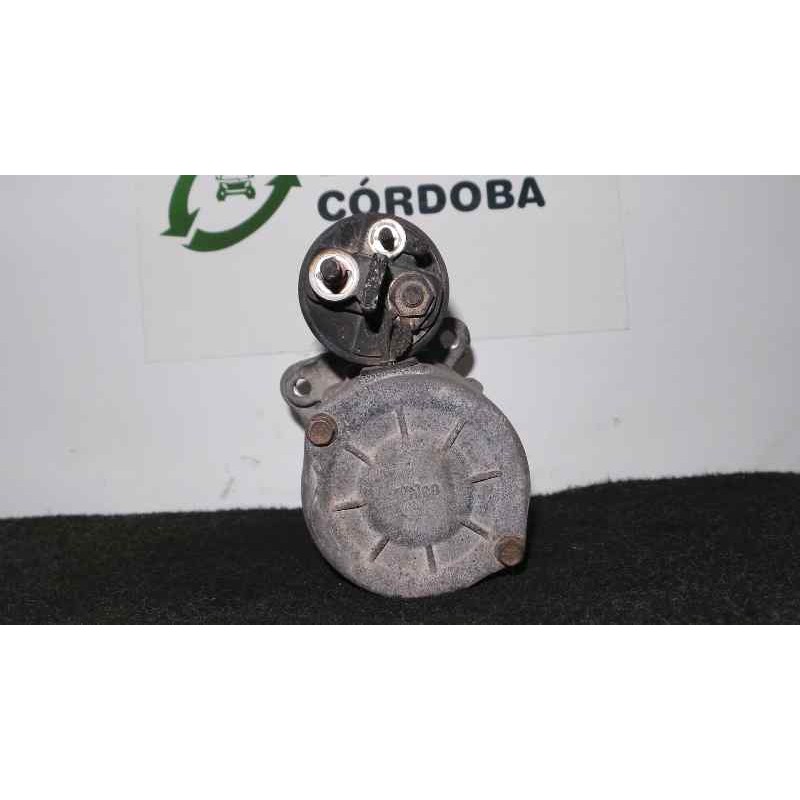 Recambio de motor arranque para renault megane ii berlina 3p 1.4 16v referencia OEM IAM D7E47-8200266777A VALEO 8.DIENTES