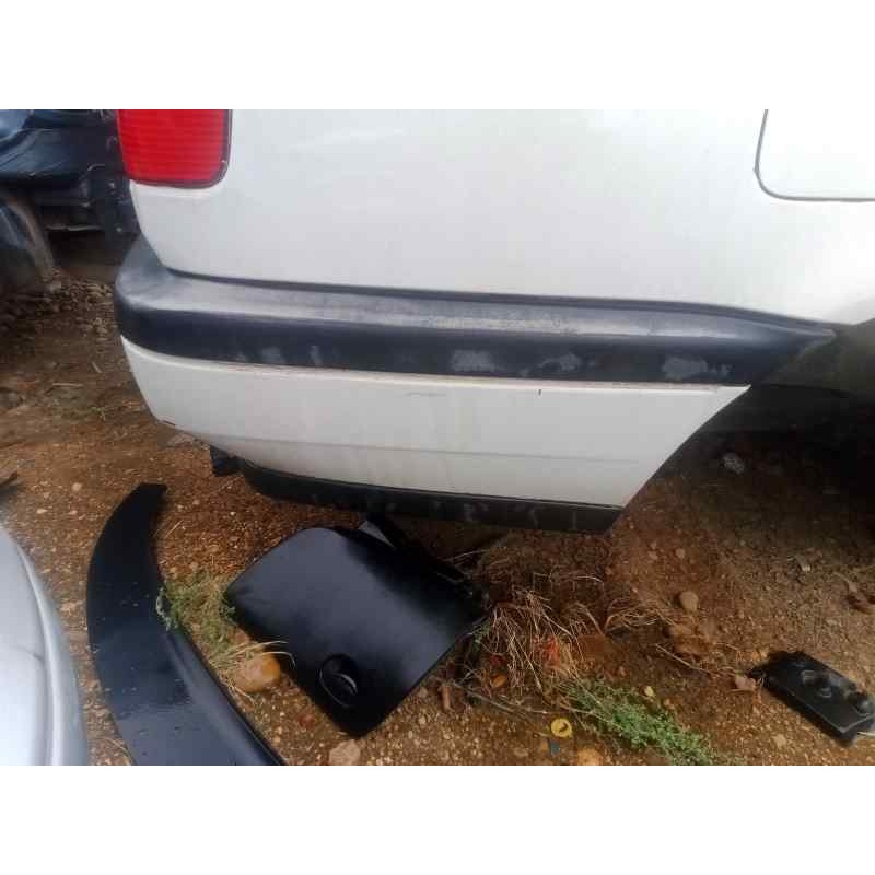 Recambio de paragolpes trasero para volkswagen vento (1h2) 1.9 turbodiesel cat (aaz) referencia OEM IAM  BLANCO 