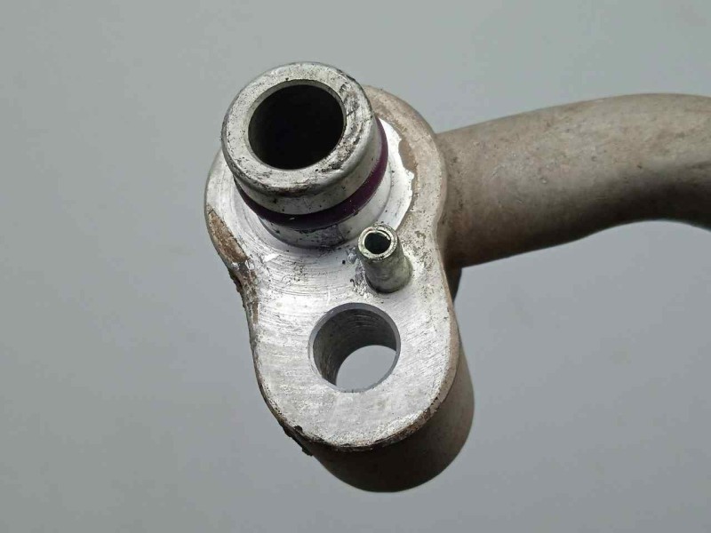 Recambio de tubos aire acondicionado para volkswagen caddy ka/kb (2k) 2.0 sdi referencia OEM IAM 1K0820721BD  