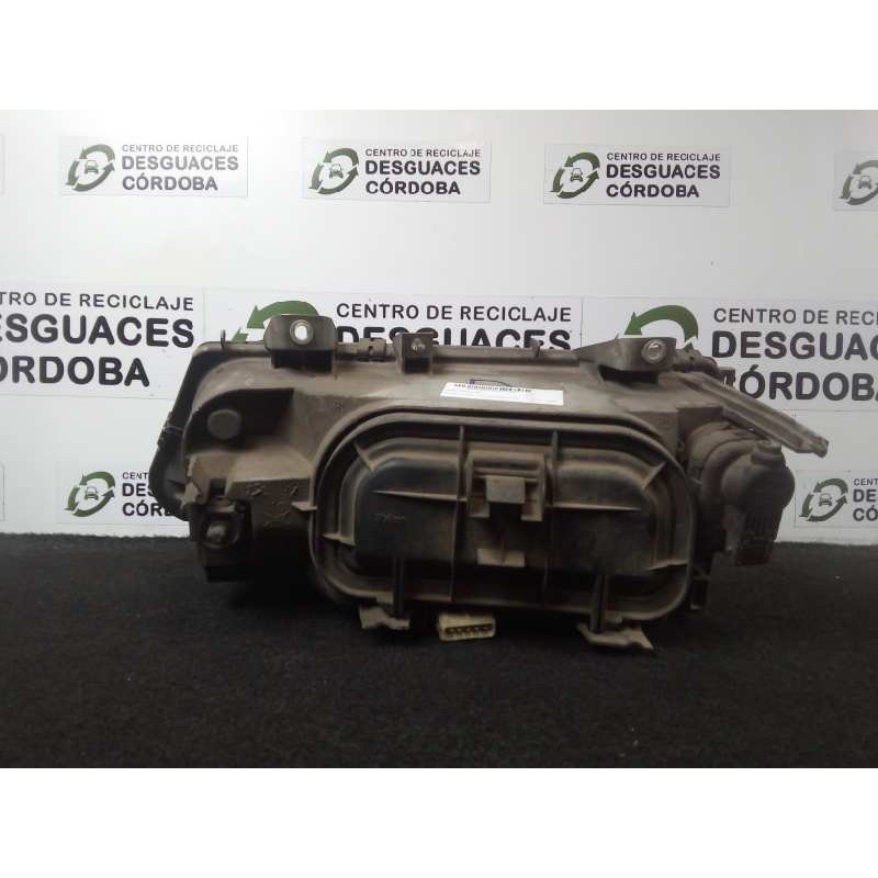 Recambio de faro derecho para peugeot 806 1.9 turbodiesel cat referencia OEM IAM  94-98 