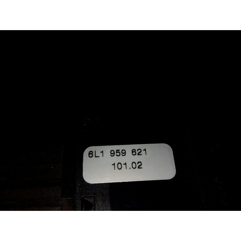 Recambio de boton luneta termica para seat ibiza (6l1) 1.9 tdi referencia OEM IAM 6L1959621  