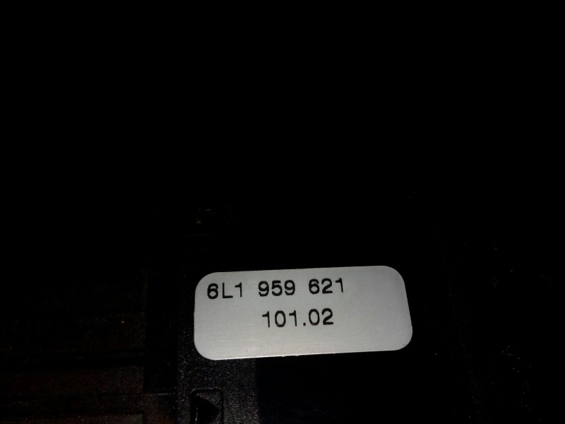 Recambio de boton luneta termica para seat ibiza (6l1) 1.9 tdi referencia OEM IAM 6L1959621  