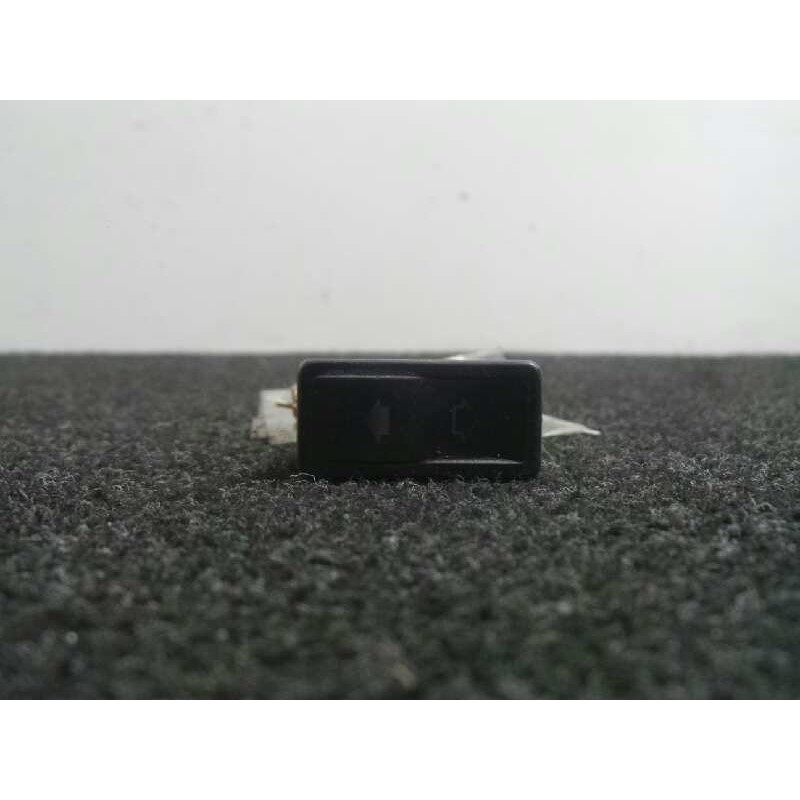 Recambio de mando elevalunas delantero izquierdo para citroën zx 1.9 diesel referencia OEM IAM   