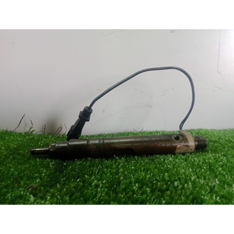 Recambio de inyector para volvo s70 berlina 2.5 turbodiesel referencia OEM IAM 074130202B-074130202B  