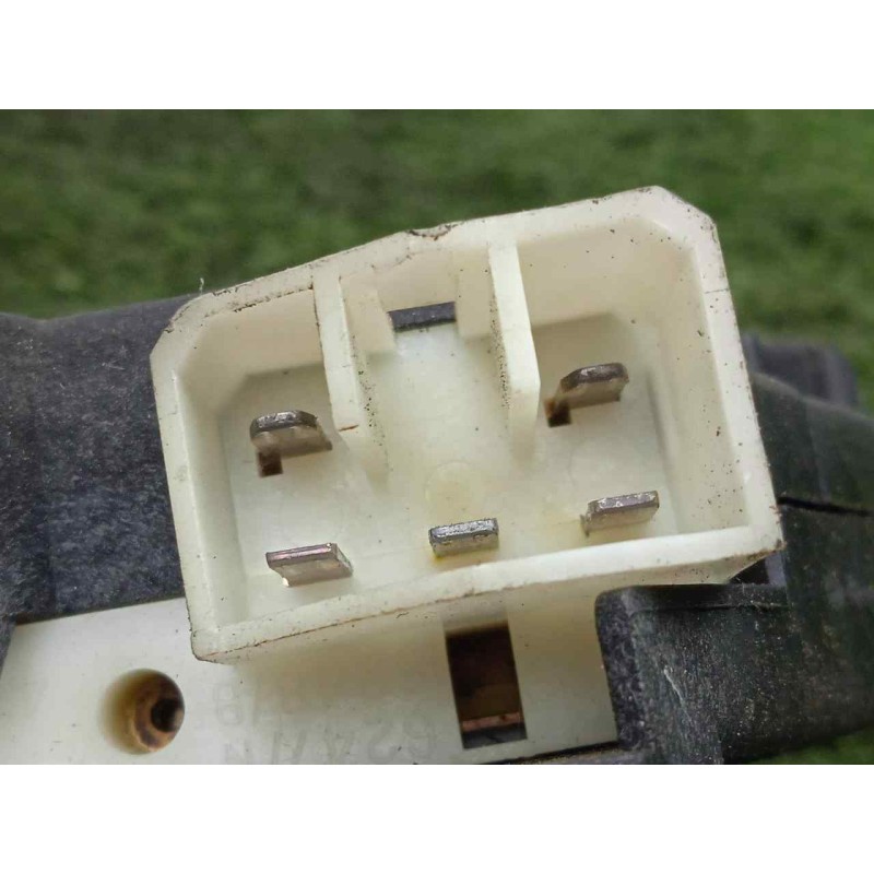 Recambio de mando luces para iveco eurocargo 5.9 diesel referencia OEM IAM 93160487  