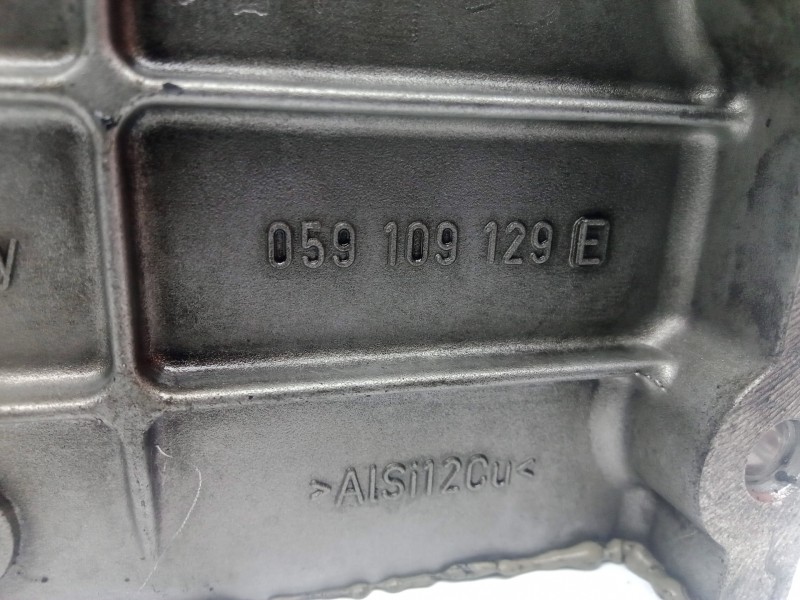 Recambio de tapa distribucion para audi a6 berlina (4f2) 3.0 v6 24v tdi referencia OEM IAM 059109129E  