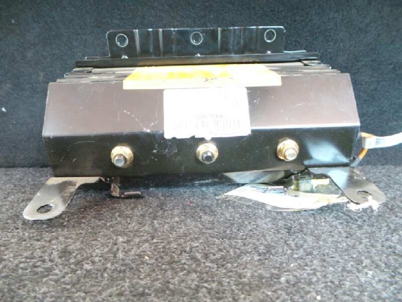Recambio de airbag delantero derecho para daewoo nubira berlina 1.6 cat referencia OEM IAM 96557006-BN4CJ3E8J  