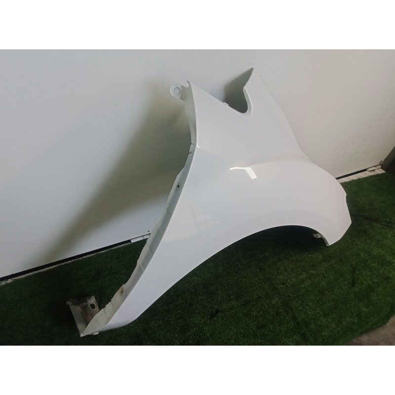 Recambio de aleta delantera derecha para mazda cx-7 (er) 2.2 turbodiesel cat referencia OEM IAM   