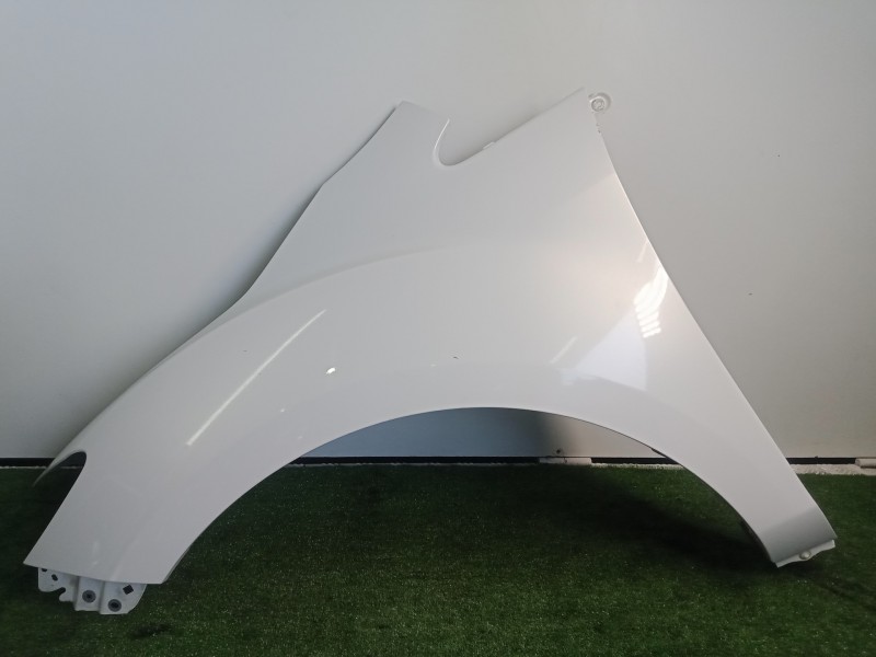 Recambio de aleta delantera izquierda para mazda cx-7 (er) 2.2 turbodiesel cat referencia OEM IAM   