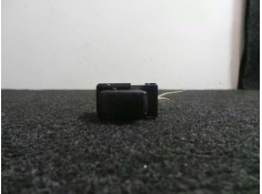 Recambio de mando elevalunas trasero izquierdo para daewoo nubira berlina 1.6 cat referencia OEM IAM   