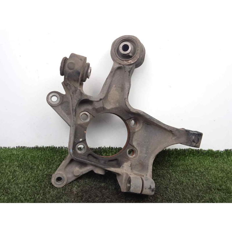 Recambio de mangueta trasera derecha para subaru impreza g12 2.0 cat referencia OEM IAM 28411FG000 NO.INCLUYE.RODAMIENTO 
