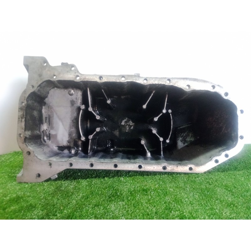 Recambio de carter para volvo s70 berlina 2.5 turbodiesel referencia OEM IAM 074103603K  