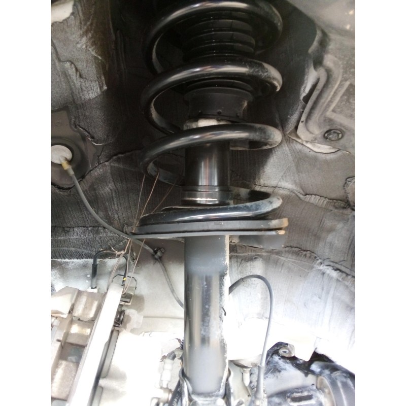 Recambio de amortiguador delantero izquierdo para mazda cx-7 (er) 2.2 turbodiesel cat referencia OEM IAM   